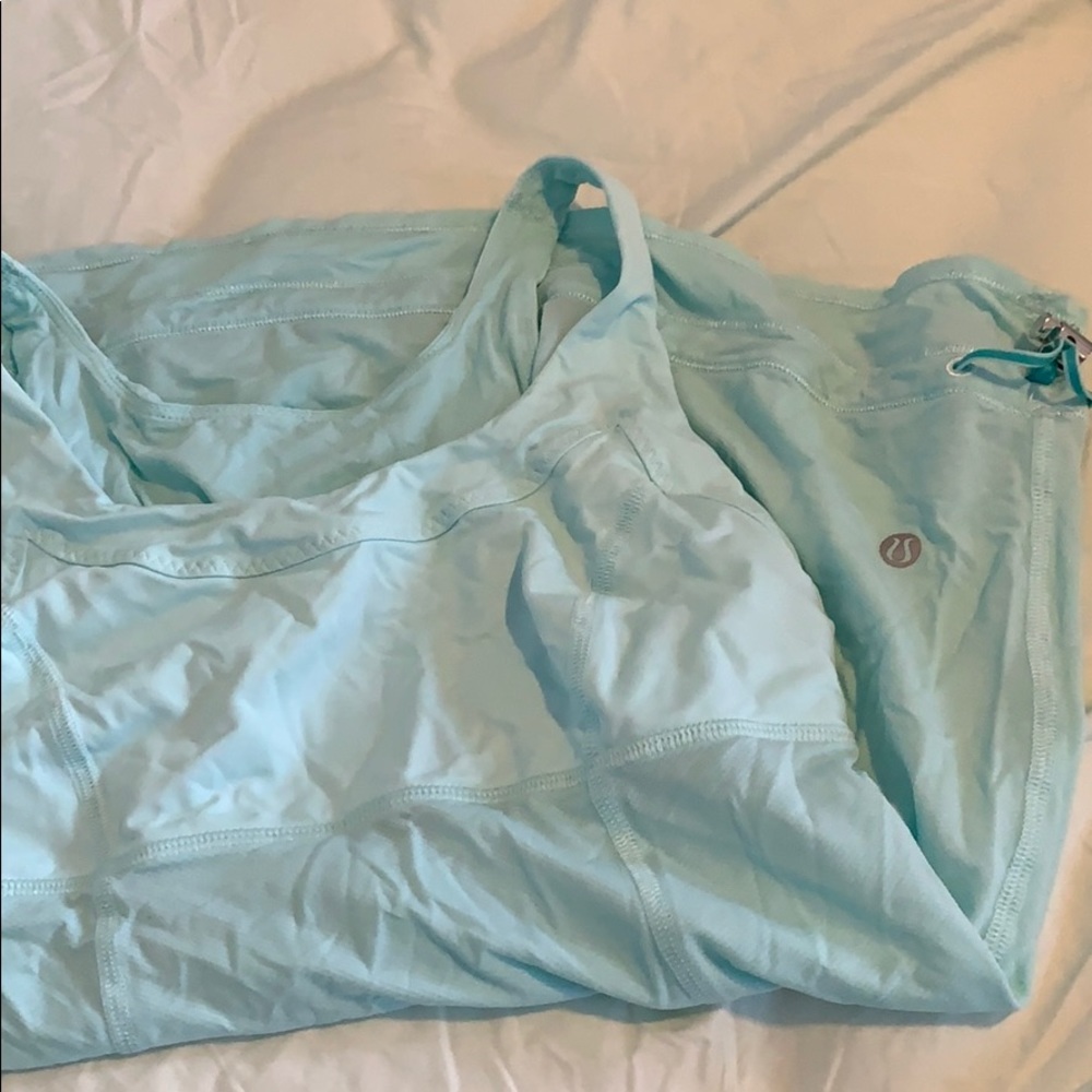 Lululemon tank